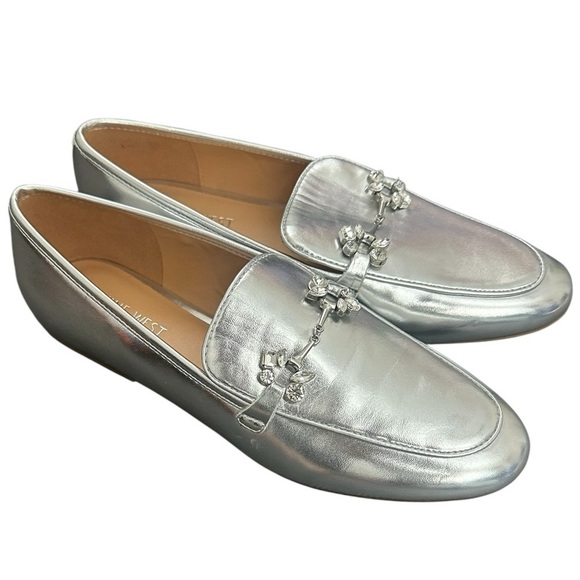 NEW Nine West Bennit Slip-On Round Toe Dress Loafers in Metallic Silver - Size 8 - Picture 4 of 9